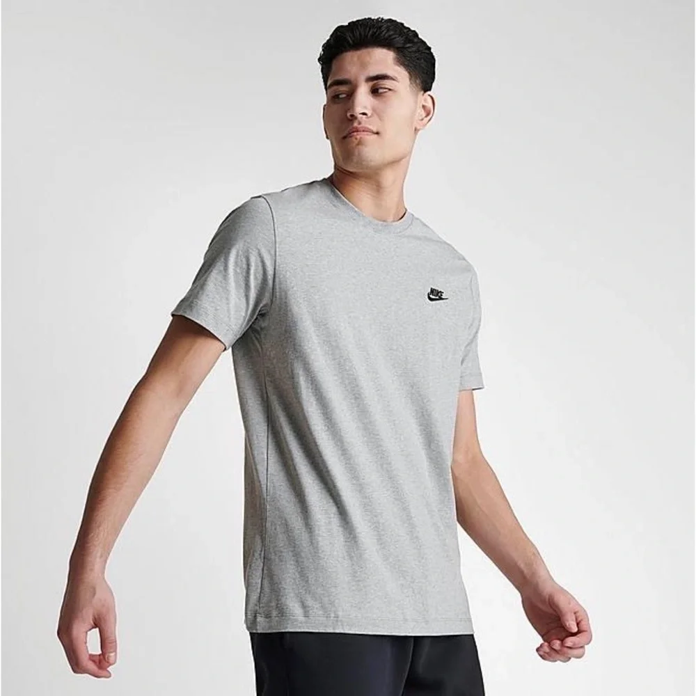 Nike Men's Gray T-Shirt - Picture 2 of 9